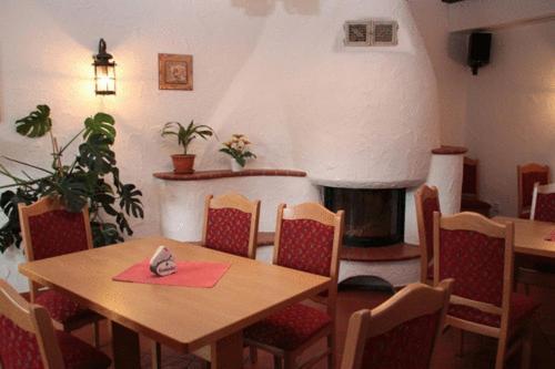 Pension & Gasthaus 카렌 외부 사진
